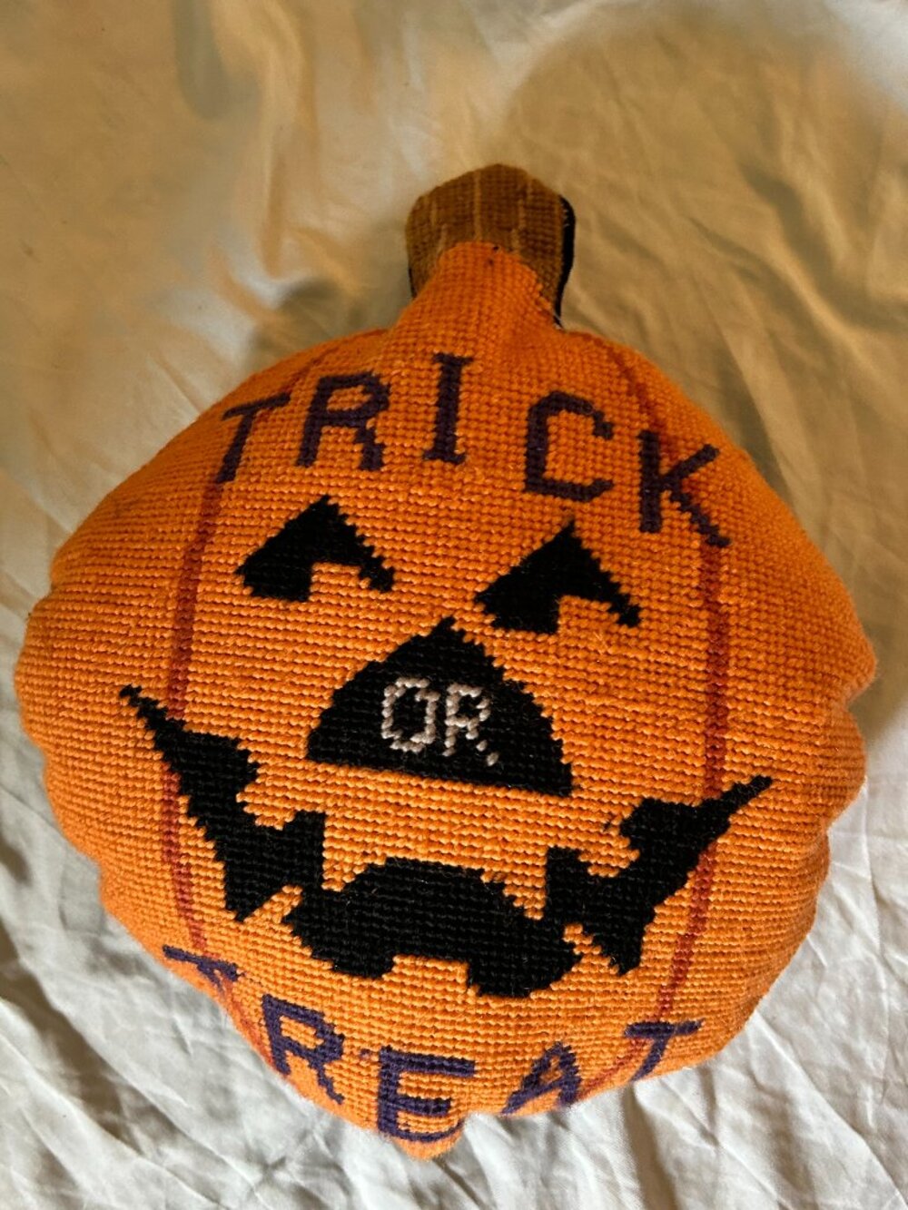 vintage 9" halloween throw tuck pillow decor decoration pumpkin accent